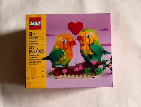 LEGO Iconic: Valentine Lovebirds (40522): Used - repackaged with all 298 pieces