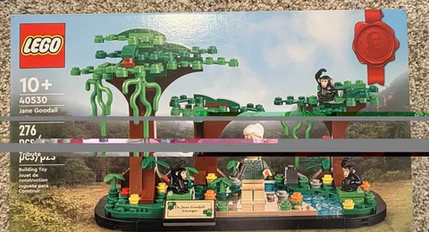 LEGO Promotional: Jane Goodall Tribute (40530) New & Sealed