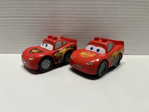 Two Lego Duplo Disney Pixar Cars Lightning McQueen Minifigure COL-3188