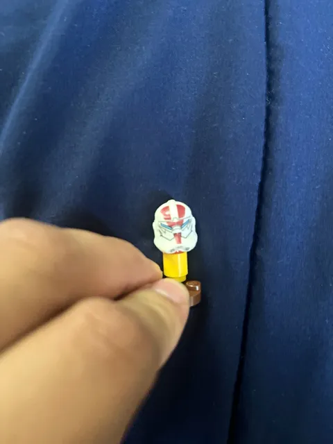 LEGO Jek-14 Minifigure Helmet Headgear with Red Markings Plastic