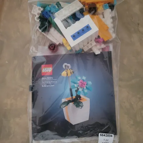 Lego Spring In Bloom 6643894 Flower Show Promo Set Flower Pot And Bee
