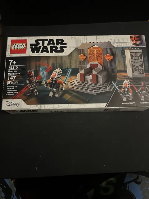LEGO Star Wars: Duel on Mandalore (75310) Darth Maul & Ahsoka Tano, New, Sealed!