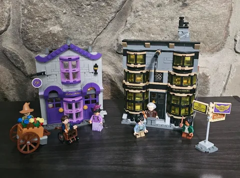 LEGO Harry Potter: Ollivanders & Madam Malkin's Robes (76439) NO BOX