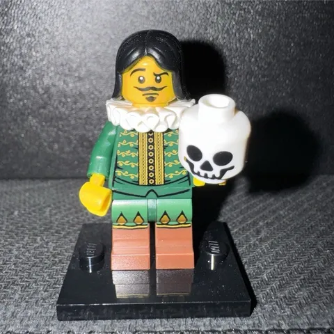LEGO Minifigures Thespian Actor w/ Skull & Black Stand Series 8 