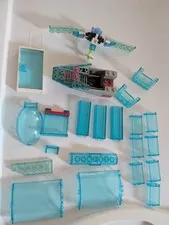 Lego 28+ Pieces Transparent Blue Panels  Frozen Windows 