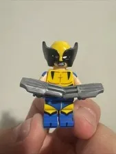 Lego Minifigure MARVEL Series 2 - WOLVERINE - **RETIRED**