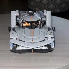 LEGO TECHNIC: Koenigsegg Jesko Absolut Gray Hypercar (42173)