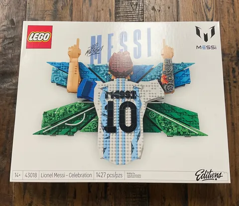 LEGO Art Lionel Messi - Celebration 43018 Limited Edition Set 1427pcs 14+