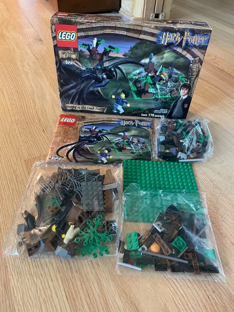 LEGO Harry Potter- Aragog in the Dark Forest (4727)