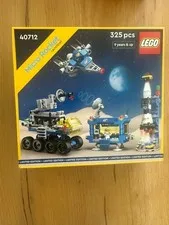 LEGO Micro Rocket Launchpad 40712 Classic Space Limited Edition New in Box
