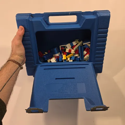VTG Lego 1985 Blue Storage Case Canada Brick Carrying Box 14x10.5x3 With Bricks