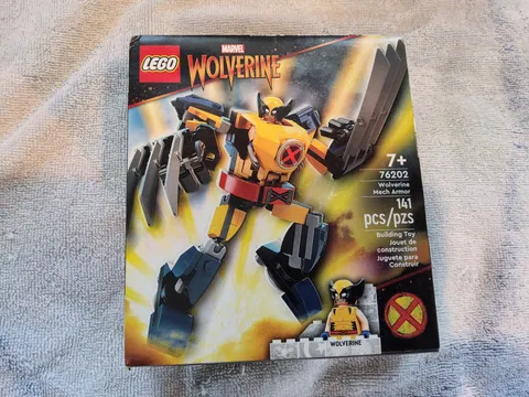 LEGO MARVEL SET #76202 WOLVERINE MECH ARMOR- FACTORY SEALED