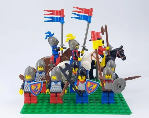LEGO Minifigure Castle Black Dragon 6085 Knight Lot Set Bulk Sale
