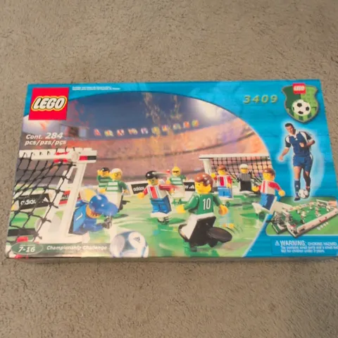 LEGO Sports Football 3409 Championship Challenge Set 284 Pieces Box