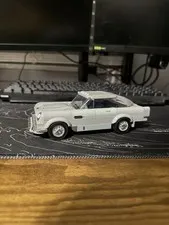 LEGO 76911 Speed Champions 007 Aston Martin DB5 James Bond( Build Only)