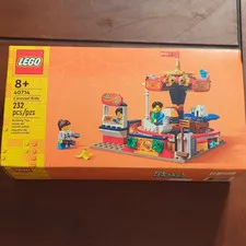 LEGO Creator 40714 Carousel Ride Amusement Park 232 pcs 8+ 2024