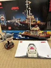 LEGO Ideas Jaws Set 21350 W Box & Manual 99% Complete