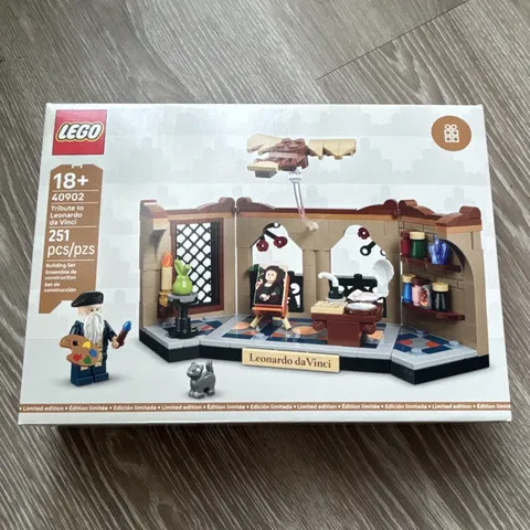 LEGO Tribute to Leonardo da Vinci 40902 Limited Edition Set 251 pcs 18+ (GWP)