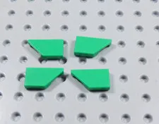 LEGO Lot of 4 Bright Green 1x2 Wedge Smooth Tiles Plates LEFT AND RIGHT BM