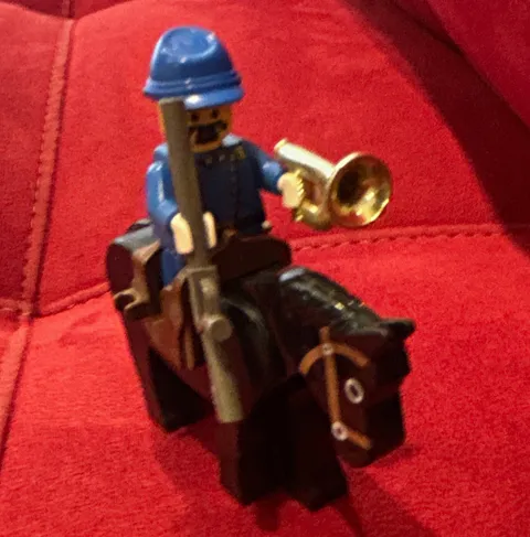 LEGO Two Minifigure Blue Cavalry Soldiers on Black Horse w/ Rifle, Bugle, Sword
