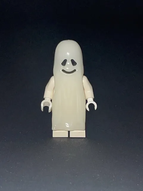 LEGO Ghost Castle Minifigure 9376 6496 Glow in the Dark Vintage GG22
