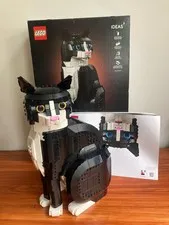 LEGO Ideas Tuxedo Cat 21349 WITH BOX & BOOKLET, mostly built, loose items in box