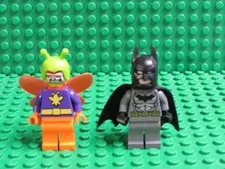 Lot of 2 Lego DC Super Heroes Minifigures Batman + Killer Moth WH61