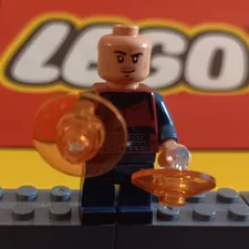 LEGO Minifigure Wong