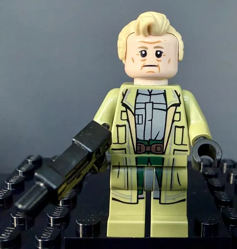 LEGO Star Wars Luthen Rael Minifigure sw1230 From 75338