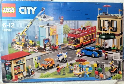 Lego City 60200 City Centre / Capital