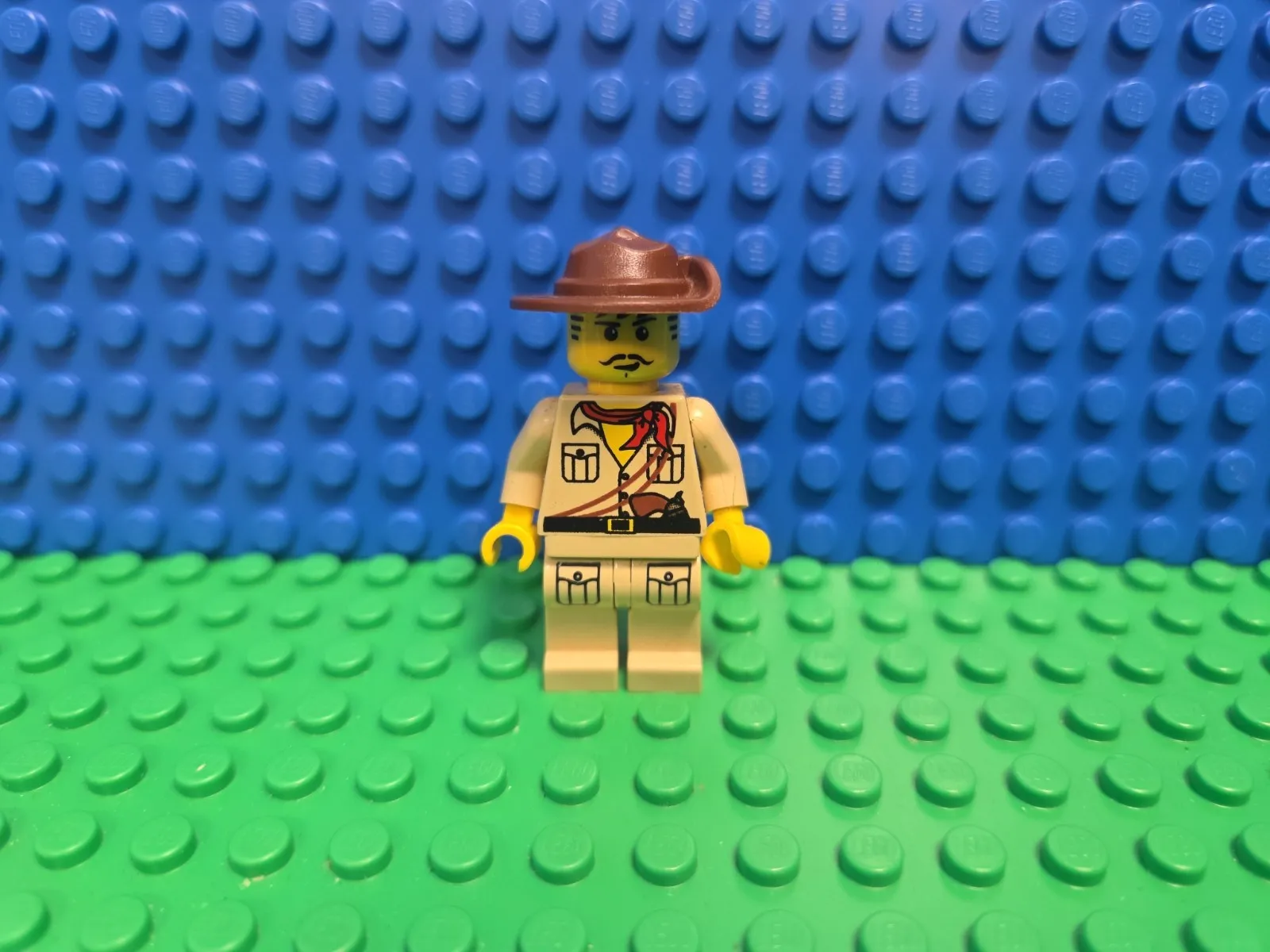 LEGO Johnny Thunder Magnet Minifigure Adventurers M428 magadv CMF Lot Rare HTF 
