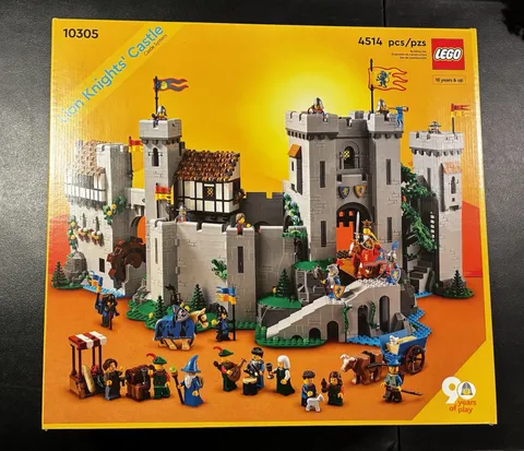 LEGO 10305 Icons LION KNIGHTS CASTLE RETIRED Medieval Fortress Set USED Complete