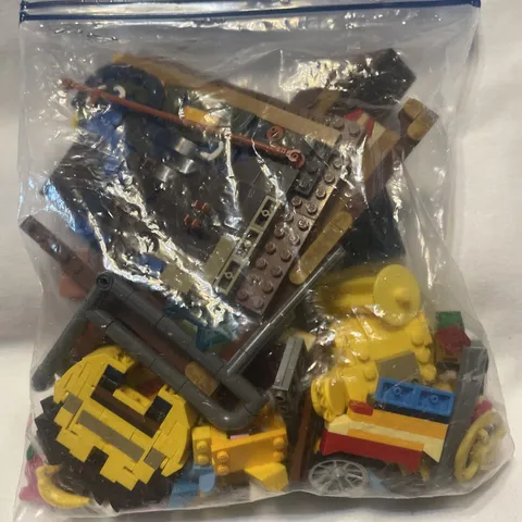 LEGO  lot of mixed legos 1/2 Pound Mini figures