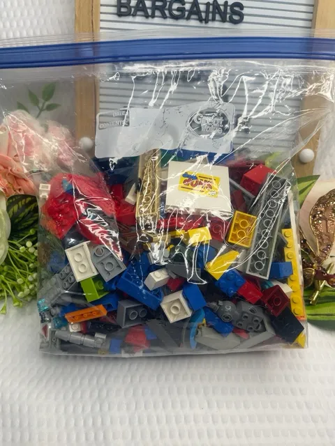 LEGO Mixed Bulk Lot 1 lb 12 oz Bricks Parts Pieces Plates Random Assorted Used