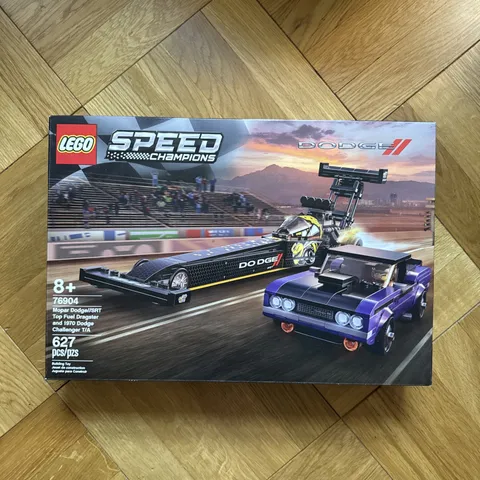 LEGO 76904 SPEED CHAMPIONS: Mopar Dodge SRT Top Fuel Dragster and 1970 Dodge 