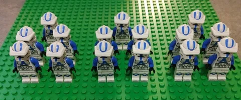 LEGO NEW Authentic Star Wars 501st Clone Trooper Specialist 5x 75345 Minifigure