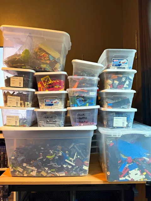LEGO Bulk Lot 6 pound Mixed pieces, tires, accessories, and plates.