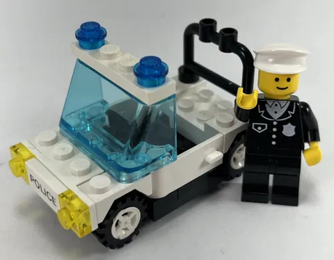 Lego Town Precinct Cruiser 6506 Complete w/ Minifigure Police Car Vehicle