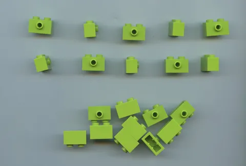LEGO x 20 Lime Brick, Modified 1 x 2 with Stud on Side with Bottom Stud Holder