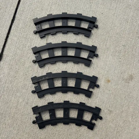 Lego Duplo Curved Rails Set #2712 - Black Train Track - Vintage 1983 - 4 Piece