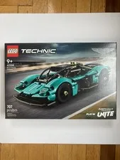 LEGO Technic 42208 Aston Martin Valkyrie - Asphalt Legends Unite - NIB - IN HAND