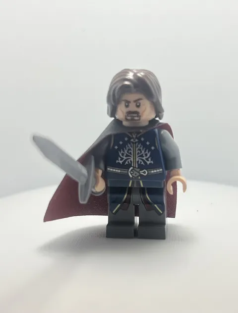 LEGO Lord Of The Rings Aragorn Minifigure lor066 79007 Battle At The Black Gate