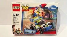 RARE SEALED LEGO Disney Pixar Toy Story Woody and Buzz to the Rescue Set 7590