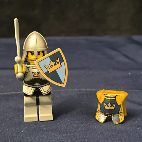 LEGO Castle Knight Minifigure w/ Helmet, Sword, Shield, Cape & Yellow Armor