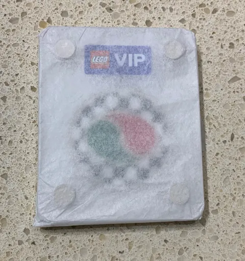 LEGO 5006469 VIP Classic City Octan Collectible Coin 2021 with Case *NEW/SEALED*