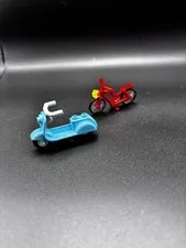 LEGO Friends Blue Scooter And Red Bicycle Accessories