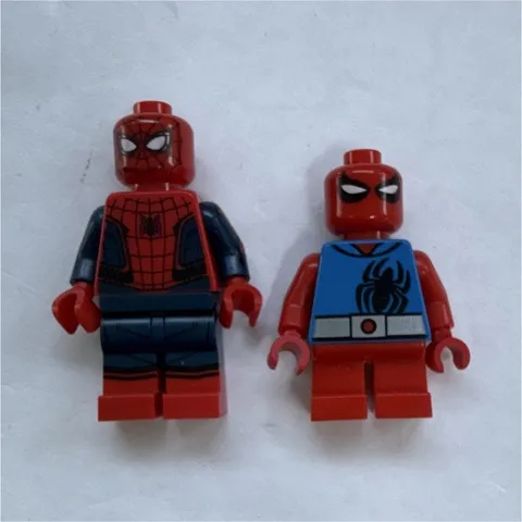 LEGO Marvel Spider-Man Minifigure Lot (2) Red/Blue Plastic Figures