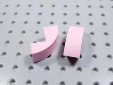 LEGO Lot of 2 Pink 2x1x2/3 Curved Slopes Part 5907 BN
