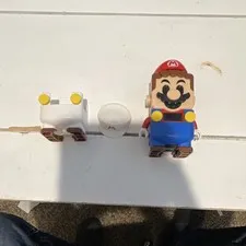 LEGO Super Mario Mario Interactive Minifigure Light Up w/ Stand Hat