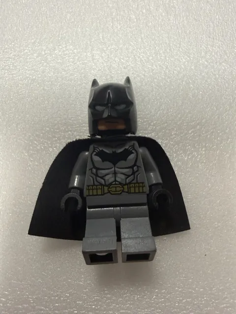 LEGO Batman Minifigure Gray Suit With Cape